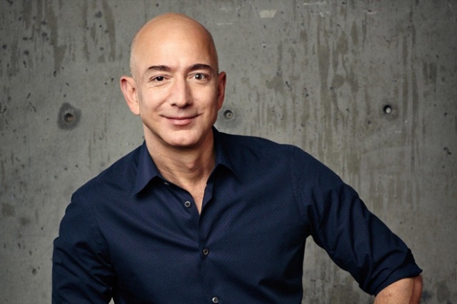 Tỷ phú Jeff Bezos là người có bản mệnh tuổi Thìn